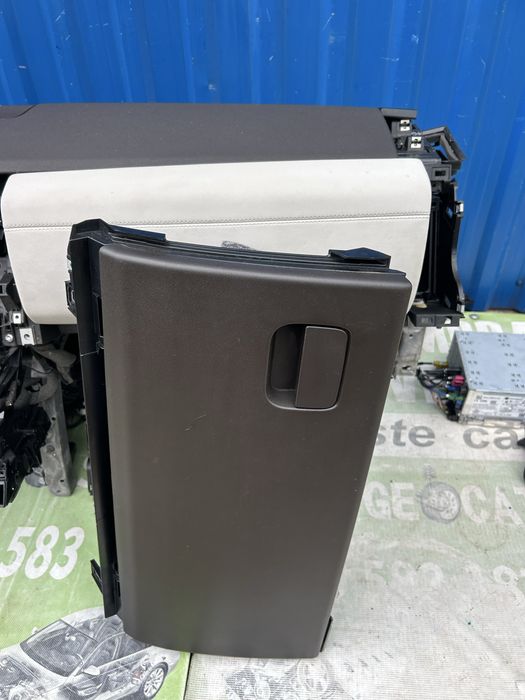 Torpedou Land Rover Discovery 5  L462 2017