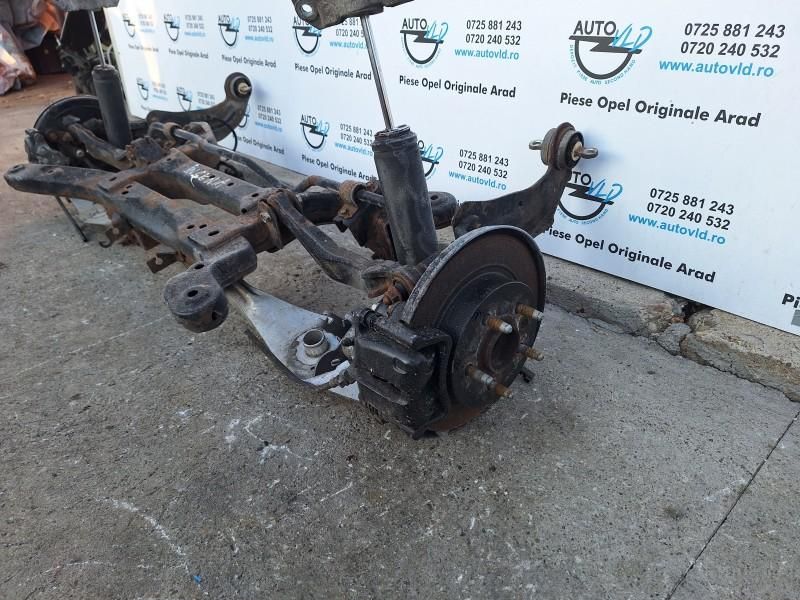 Punte spate Opel Insignia A