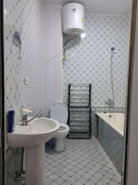 Turmush qurgan er-xotin va qizning jinsiy aloqasi