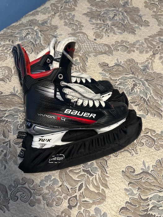 Продам коньки X4 bauer