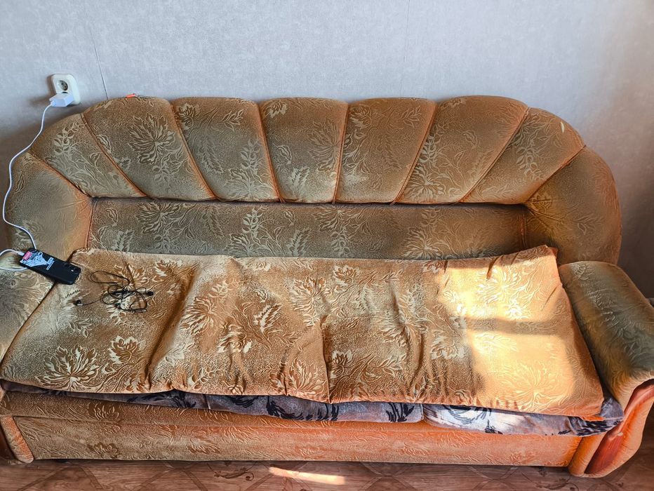 Диван и 2 кресла 5000 тг