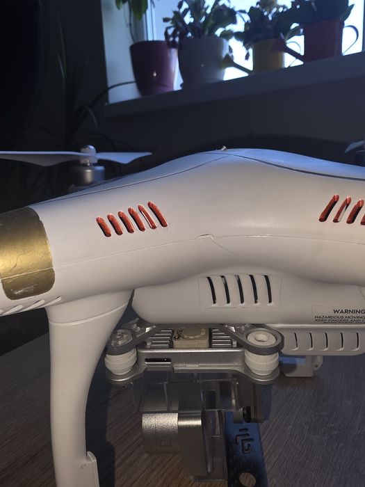 DJI  Phantom  4k