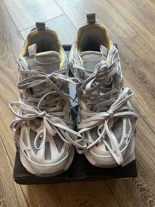 Adidas маратонки