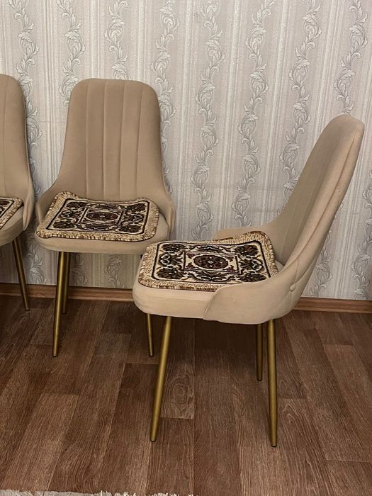 Продам стулья 6 шт, новые