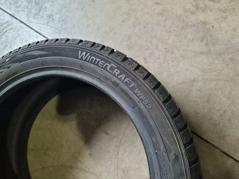 235/45/18 KUMHO 4бр