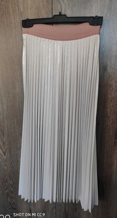 Twinset уникална нова с етикет розова пола солей еко кожа