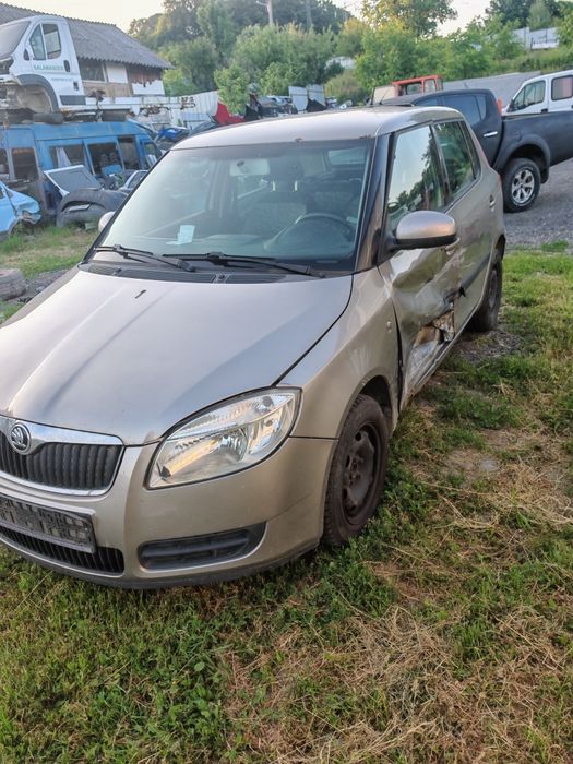 Ușă portiera fuzeta  skoda fabia 2