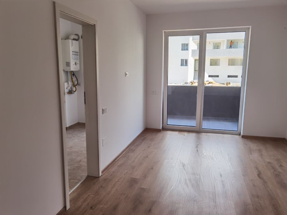 Închiriez garsonieră nemobilată în Popești