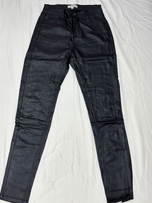 pantaloni imitatie piele