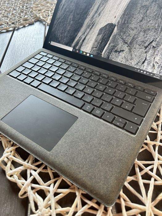 Ultrabook Microsoft Surface Laptop (13.5) - i5-7200U
