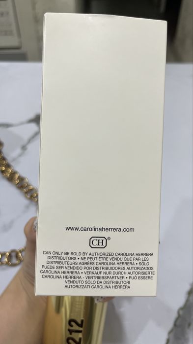 Духи Carolina Herrera 212vip 80ml