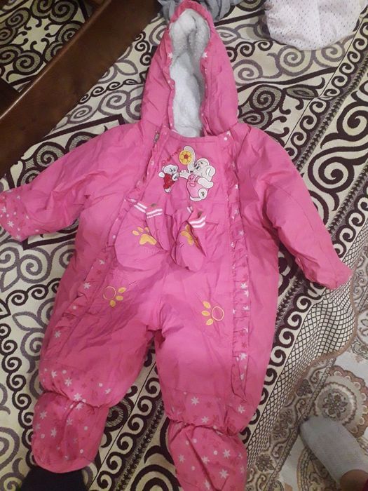 Продам детский комбинезон
