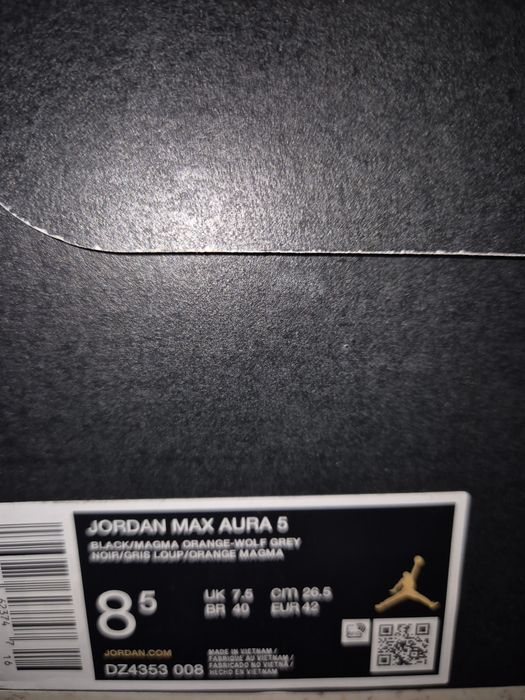 Jordan Max Aura 5