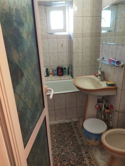 Primesc în chirie