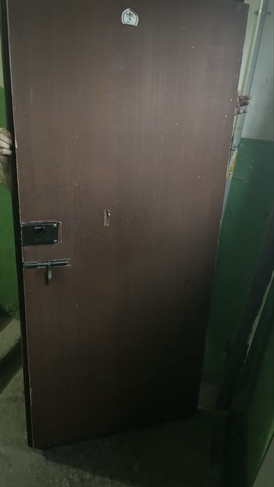 Дверь старого образца