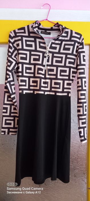 Рокли за повод и без повод