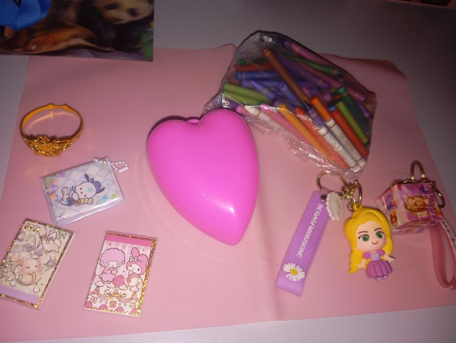 Игрушки и вещи для девочки цена за всё