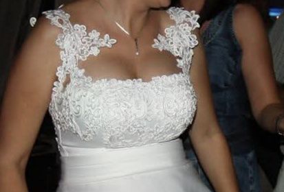 Сватбена рокля с воал