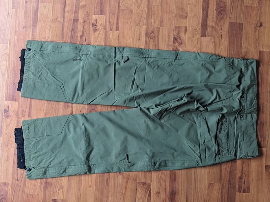 Pantaloni ski Norrona Roldal Gore-Tex marime M/L