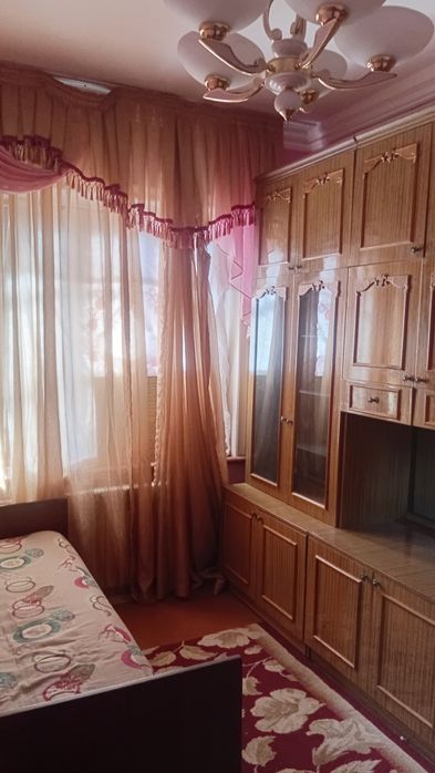 Продается 3 комнатная квартира  с 6 метровой верандой