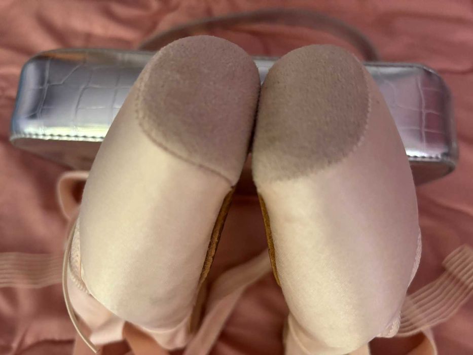 Палци за балет 2 бр. № 34/35, №36/37 + туфли №35/36