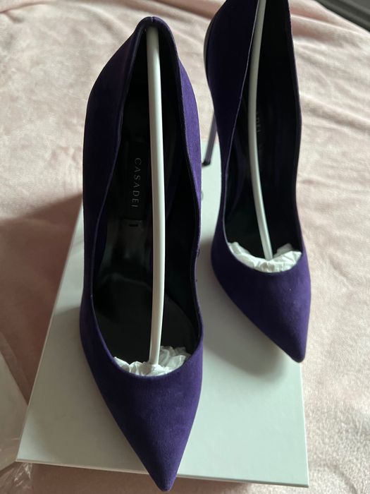 Pantofi CASADEI din piele, nepurtati.