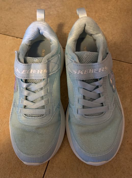 Incaltaminte Skechers in stare foarte buna