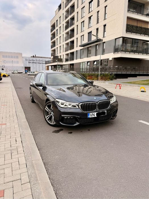 Bmw 750i xDrive.