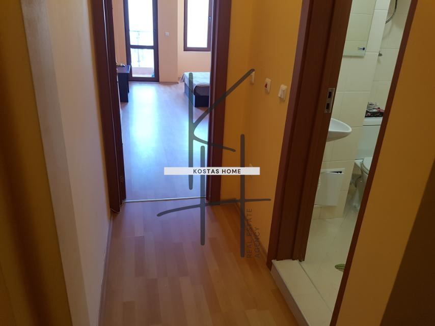 Продава се Двустаен апартамент в Варна, Колхозен пазар - 76 кв.м за 1829 €/кв.м - Снимка #1