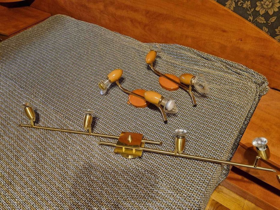 Осветителни тела Лампи