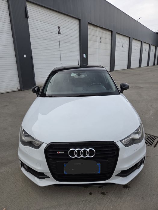 Vând Audi A1  S-line Sportback