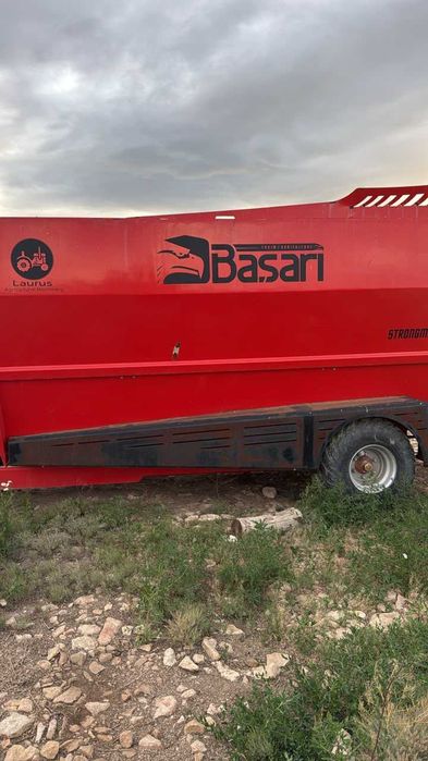 Кормораздатчик Basari