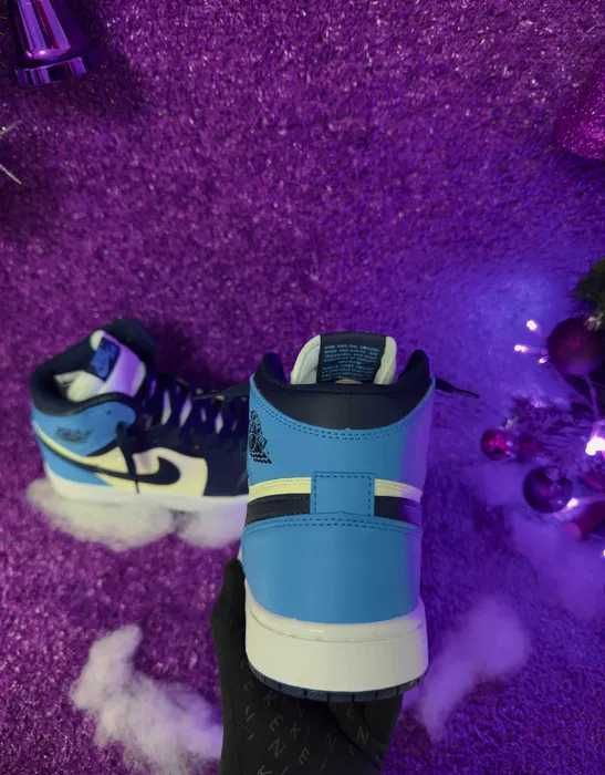 Adidasi Jordan 1 Retro Obsidian