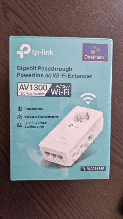 AV1300 3-портов Gigabit Powerline с изведен електрически контакт