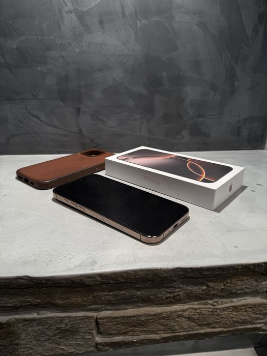 КАТО НОВ Iphone 16 Pro Max + гаранция