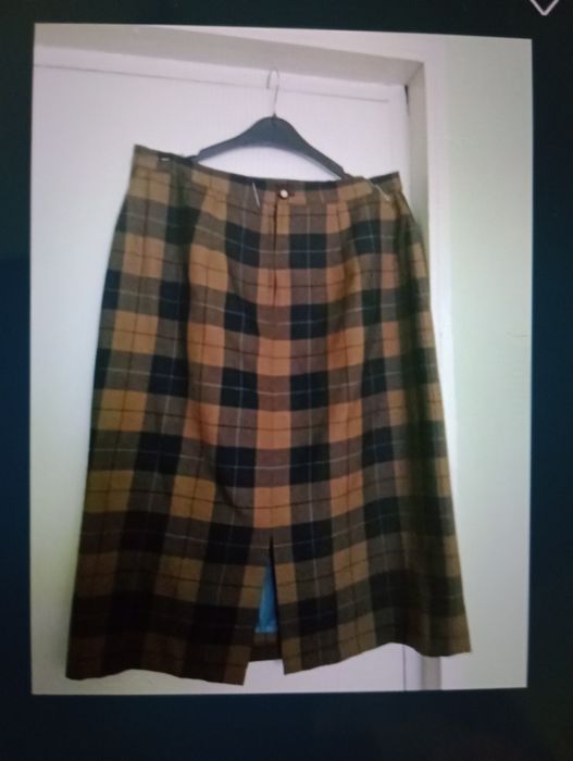 Fuste stofa și jachete, bluza, fusta- pantalon.