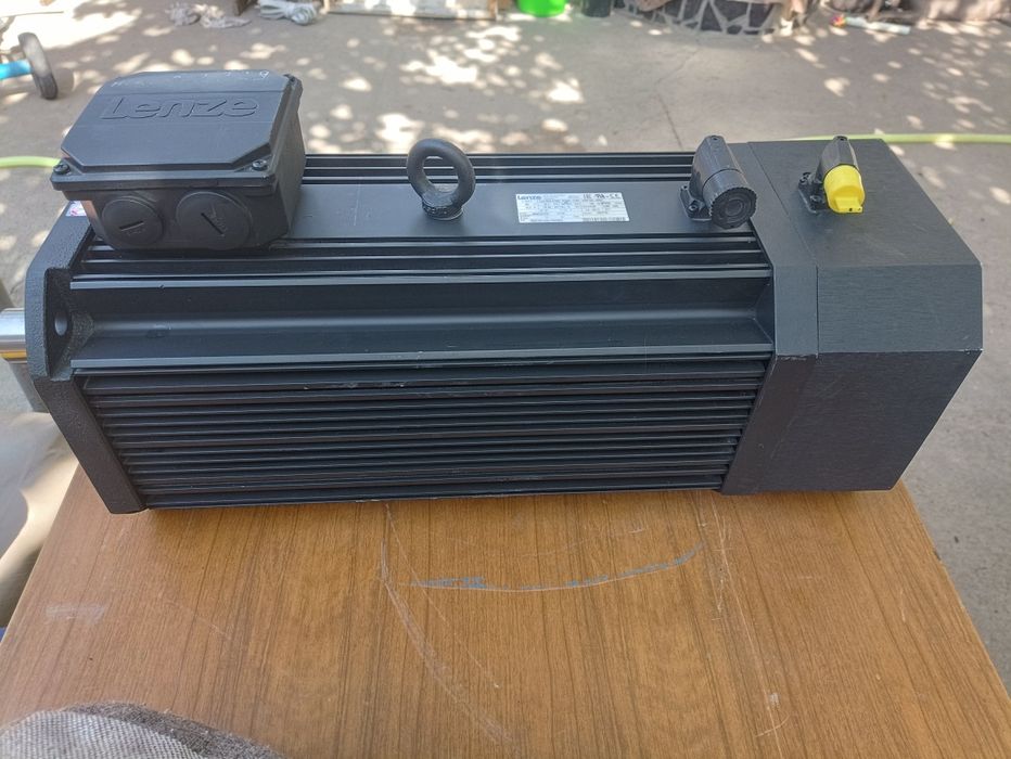 Сервопривод,серво мотор,новый