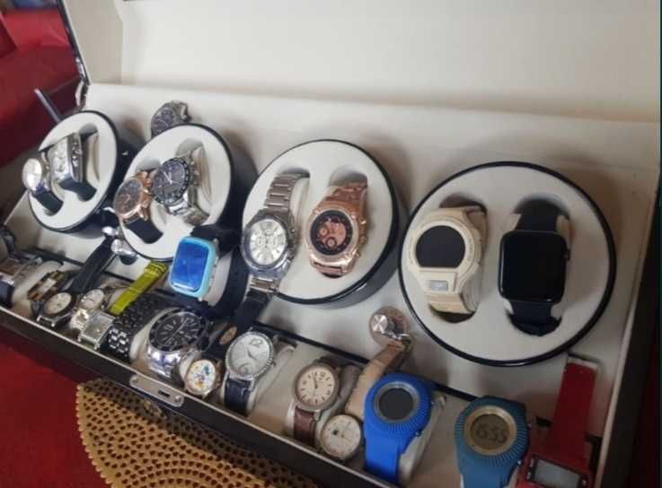 WatchBox Watch Winder 8+9 Spatii Black Piano