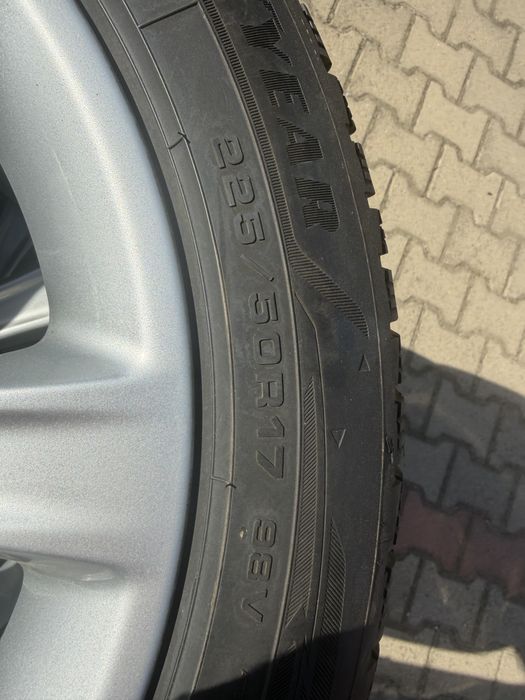 Jante aluminiu 17,BMW , 225/50/17 cauciucuri M+S Goodyear, 2023