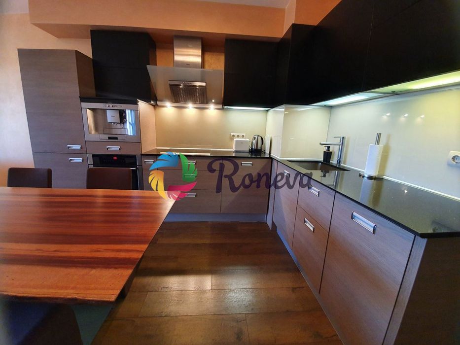 Луксозен тристаен апартамент в близост до морския бряг м-т Евксиноград