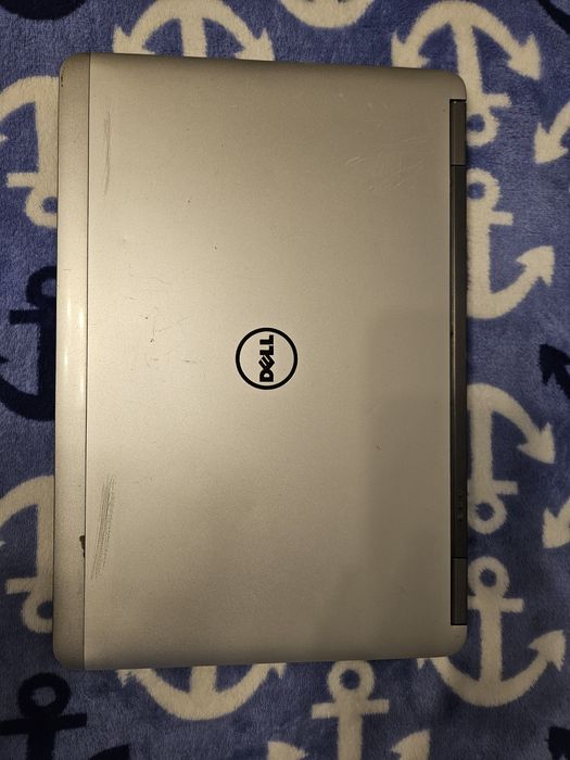 Dell E7240, incomplet, pentru piese