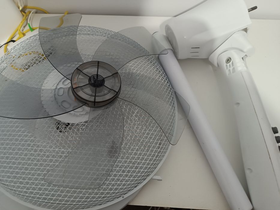 Ventilator cu picior Vortex