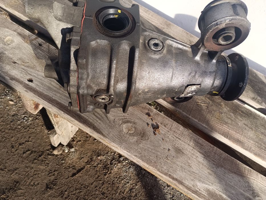 Редуктор заднего моста Тойота . Номер: F19GX3-2