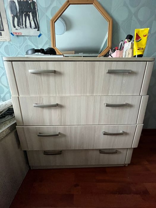 Отдам комод, самовывоз