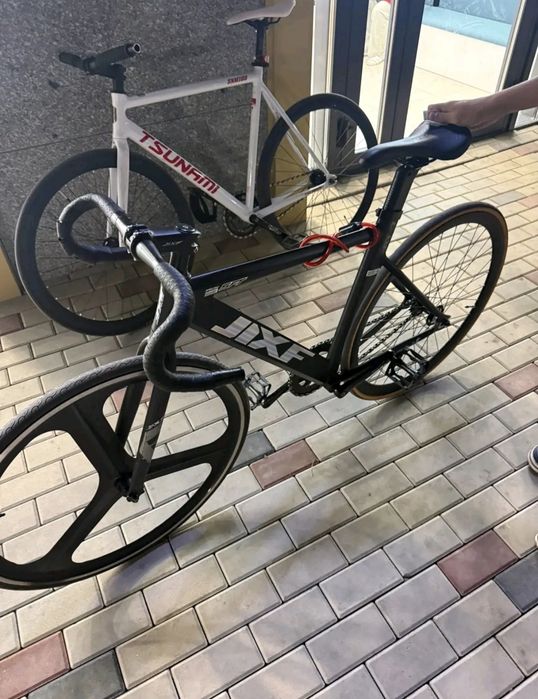 продам фикс катался 3 раза