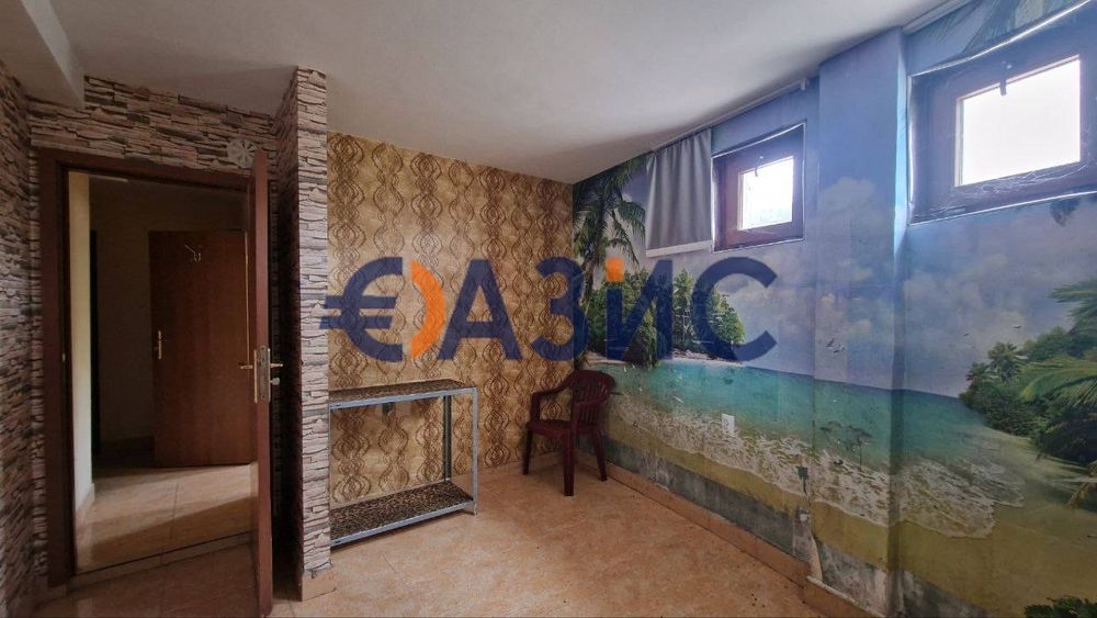 Помещение с 4 стаи в комплекс "Елит 3", Слънчев бряг, България, площ