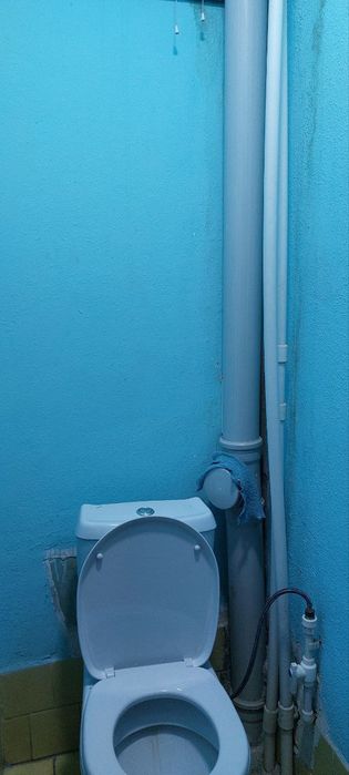 Продаётся 2х комнатная квартира на квартале конструкторов 1 этаж