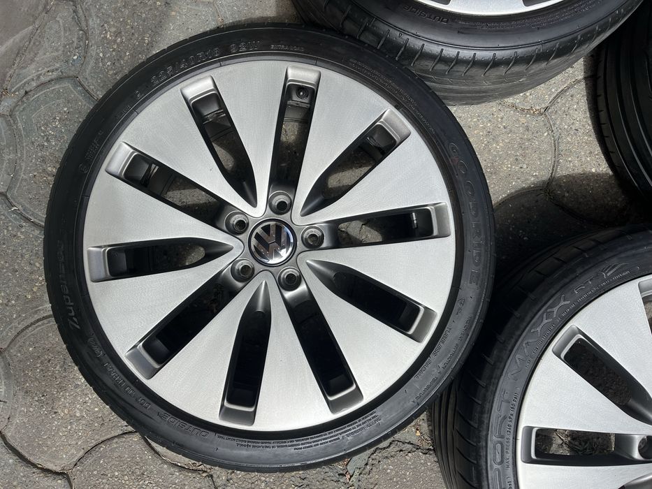 Jante aliaj 5x112mm, anvelope vara 225/40 R18, VW Golf 5/6/7/8, Touran, Eos, Jetta