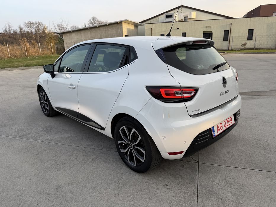 Renault CLIO / 1.5 dCi / euro 6 / Automat 8200€ .