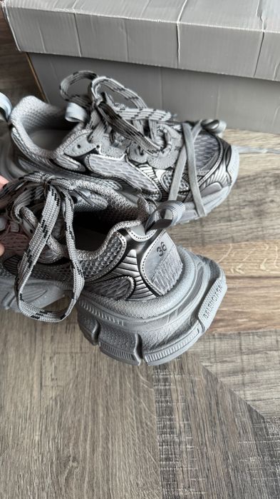 Balenciaga 3XL 36 ( 24 см )